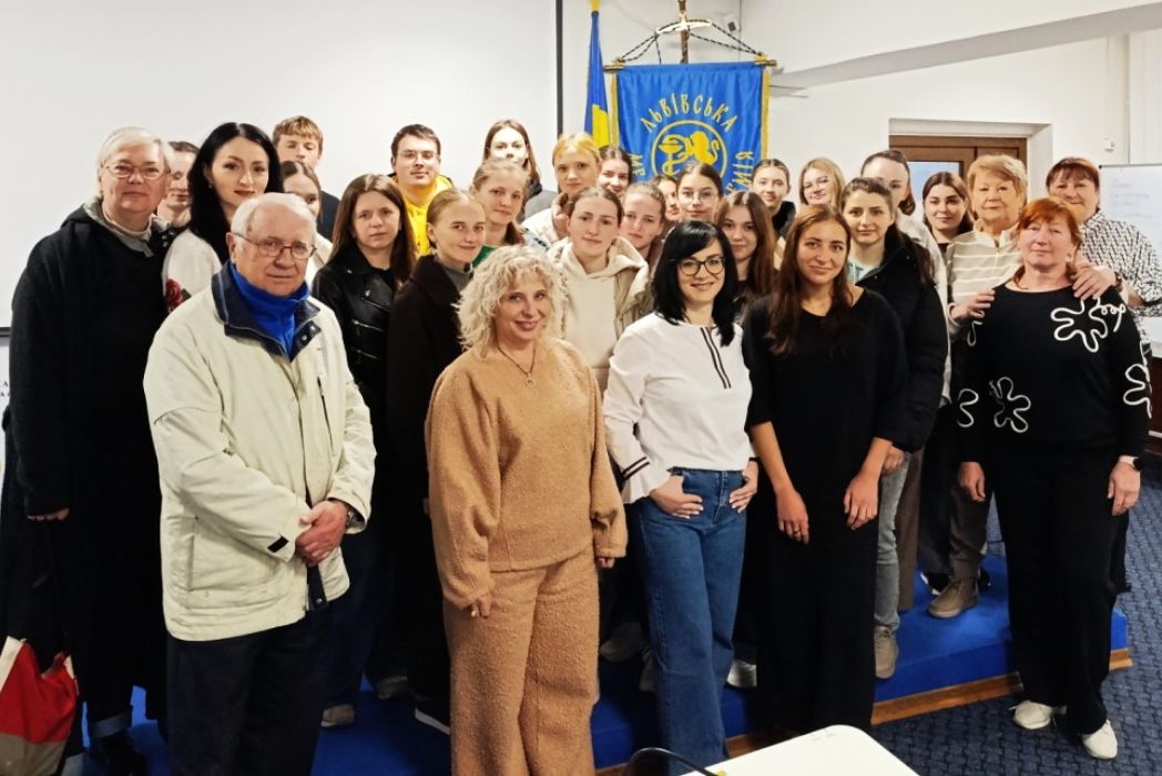 Детальніше про статтю Відвідування міського центру термічної травми та пластичної хірургії 1 ТМО м. Львова студентами та викладачами кафедри.