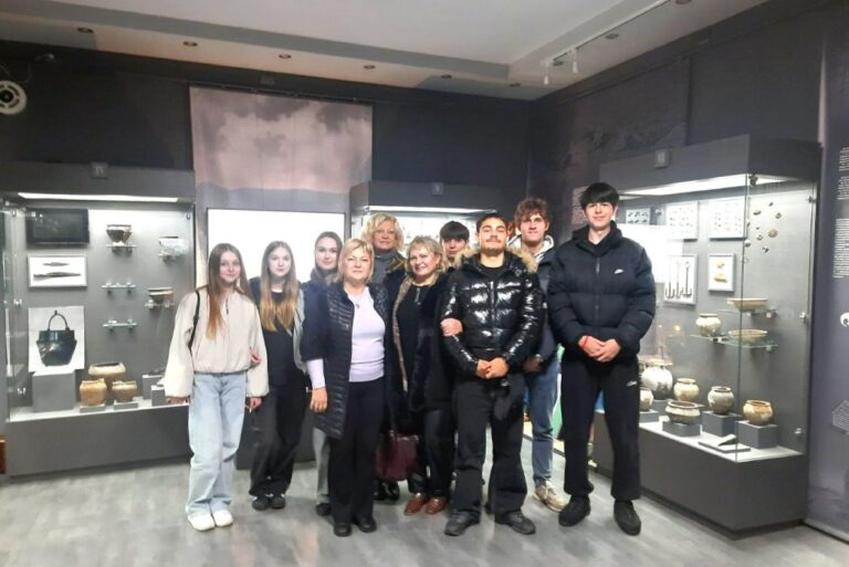 ЕКСКУРСІЯ В ІСТОРИЧНО-КРАЄЗНАВЧИЙ МУЗЕЙ