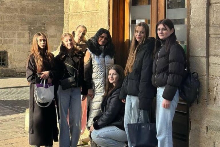 Екскурсія в аптеці-музеї