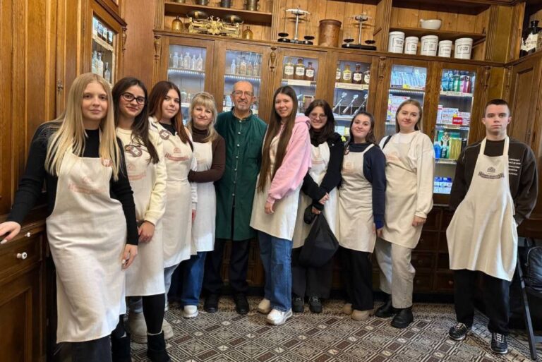 Інтерактивний музей «Таємна аптека DS».